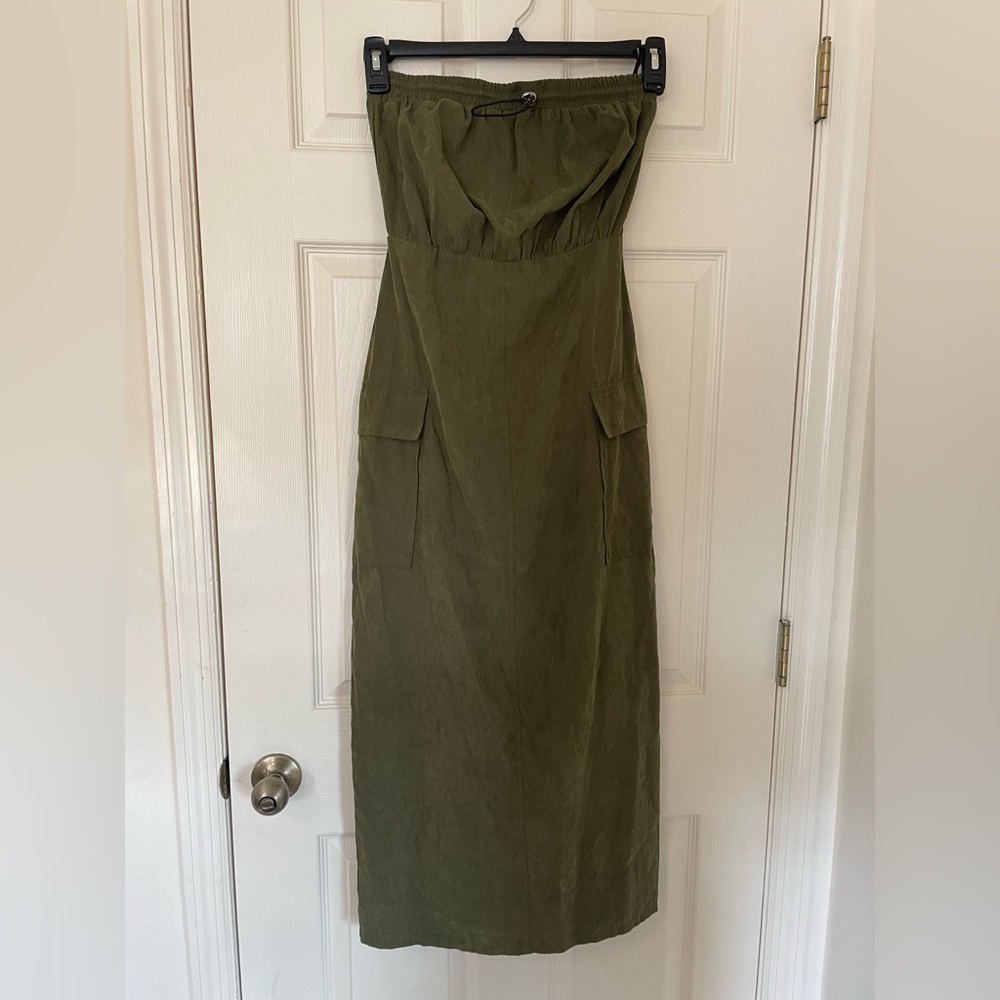 Forever 21 Strapless Olive Dress
